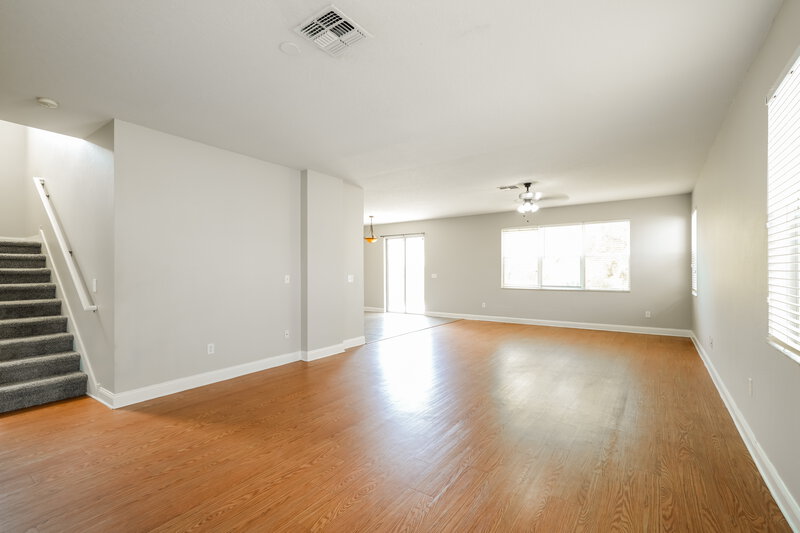 2,450/Mo, 18906 Parapet Pl Land O Lakes, FL 34638 Living Room View