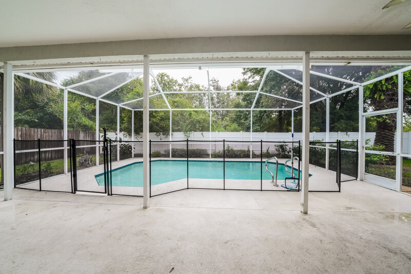 2,550/Mo, 1540 Clearglades Dr Wesley Chapel, FL 33543 Pool View