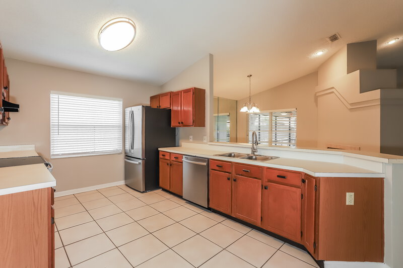 3,980/Mo, 1521 Vernon Ct Brandon, FL 33511 Kitchen View