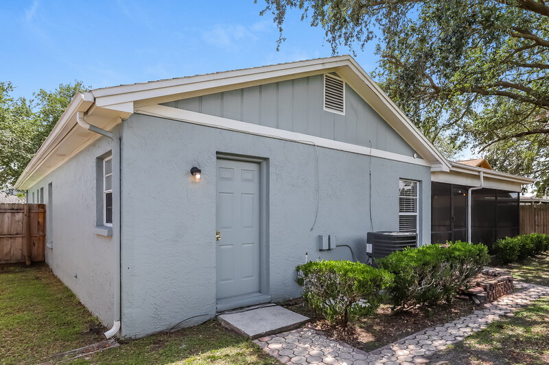3,980/Mo, 1521 Vernon Ct Brandon, FL 33511 Rear View
