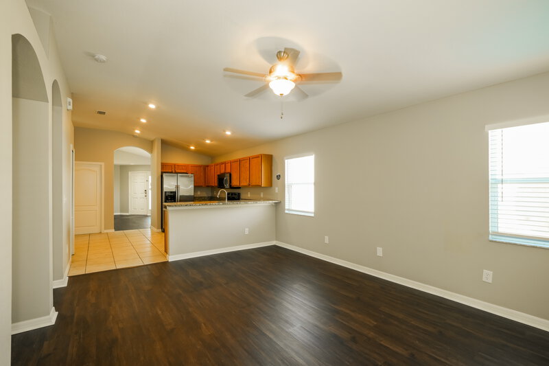 3,290/Mo, 12658 White Bluff Rd Hudson, FL 34669 Living Room View 3
