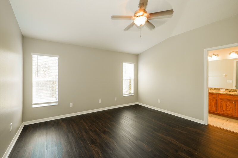 3,290/Mo, 12658 White Bluff Rd Hudson, FL 34669 Main Bedroom View
