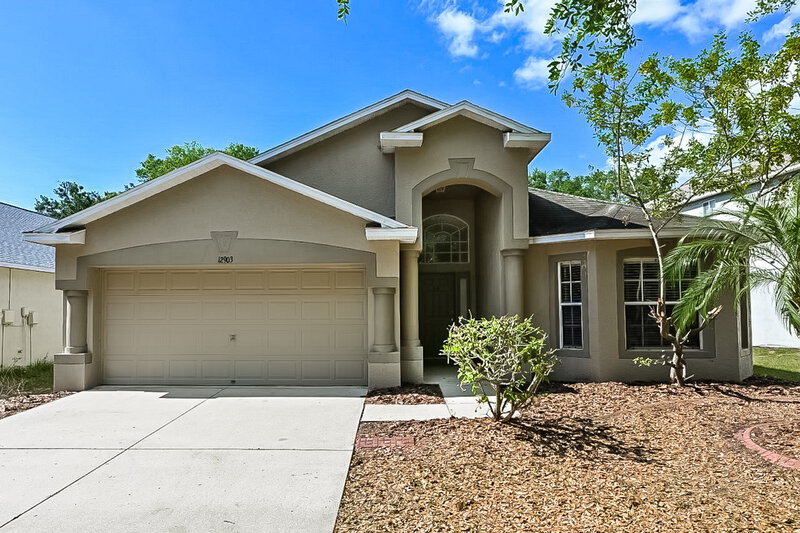 3,780/Mo, 12903 Lake Vista Drive Gibsonton, FL 33534 External View
