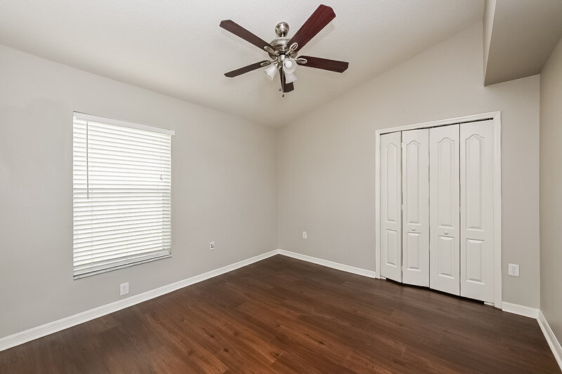 3,780/Mo, 12903 Lake Vista Drive Gibsonton, FL 33534 Bedroom View