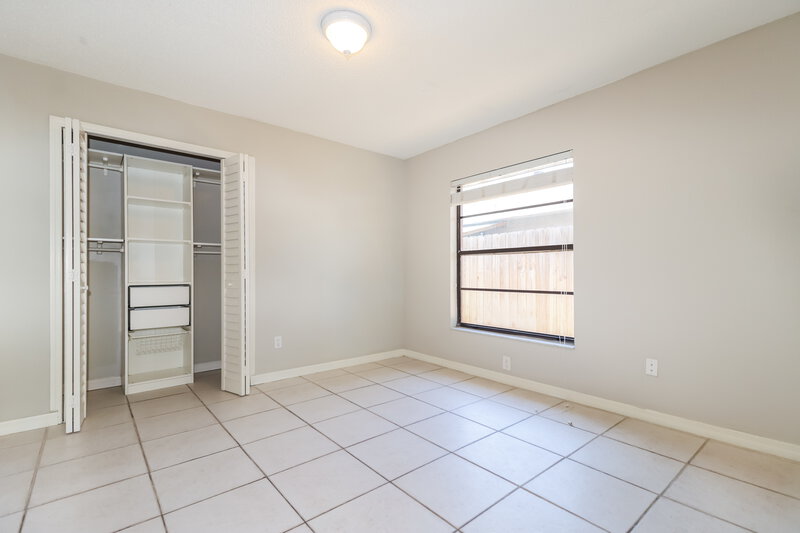 2,310/Mo, 5503 Bluejay Ln Tampa, FL 33625 Bedroom View