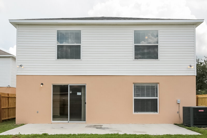 2,615/Mo, 10402 Opus Dr Riverview, FL 33579 Rear View