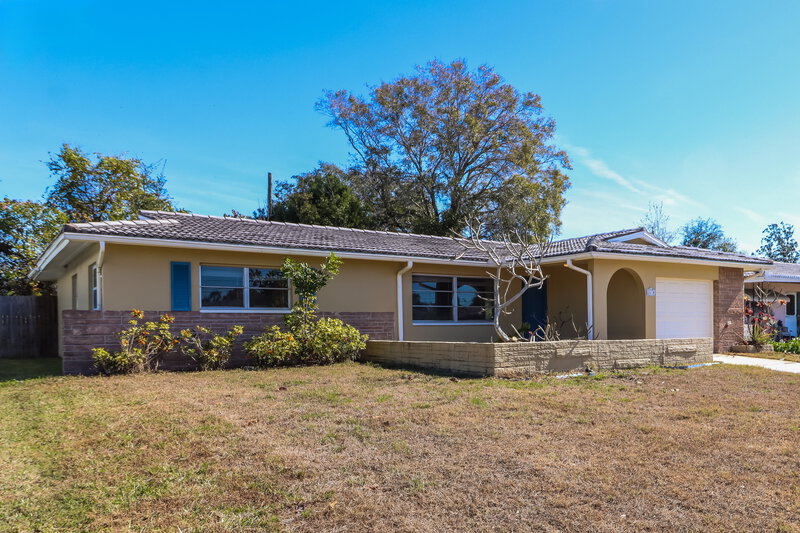 2,245/Mo, 2319 Surrey Ln Clearwater, FL 33763 Front View