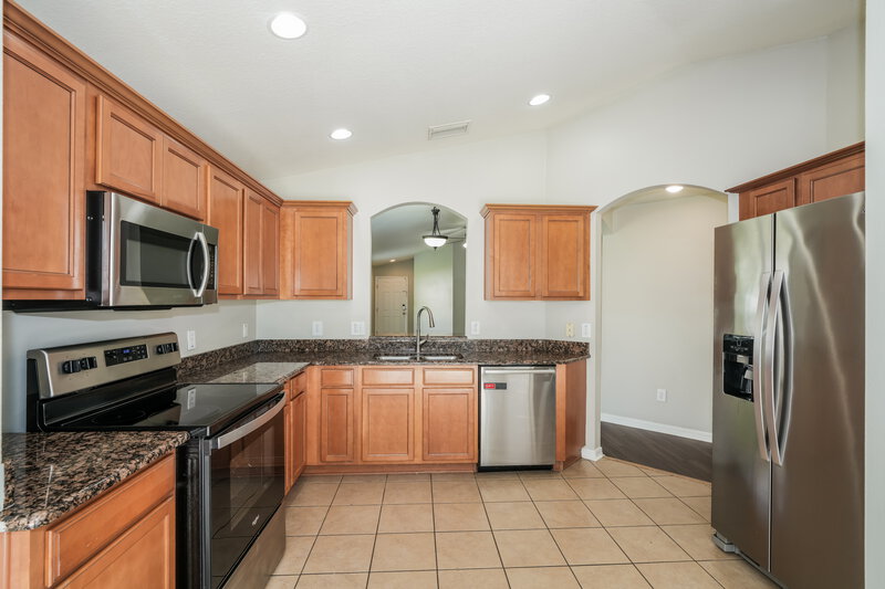 3,590/Mo, 18114 Cypress Bay Parkway Land O Lakes, FL 34638 Kitchen View 2