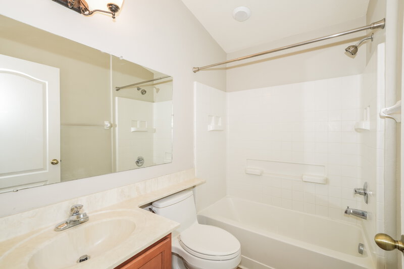 3,590/Mo, 18114 Cypress Bay Parkway Land O Lakes, FL 34638 Bathroom View