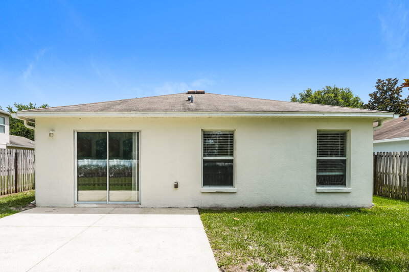 3,590/Mo, 18114 Cypress Bay Parkway Land O Lakes, FL 34638 Rear View