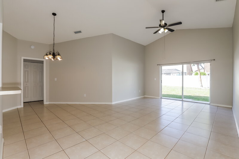 2,280/Mo, 1307 Ocean Reef Road Wesley Chapel, FL 33544 Living Room View