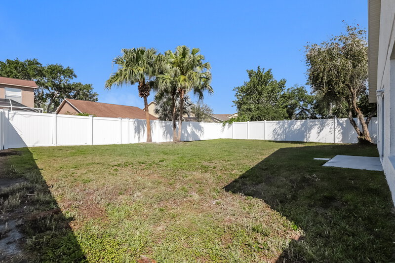 2,280/Mo, 1307 Ocean Reef Road Wesley Chapel, FL 33544 Rear View 2