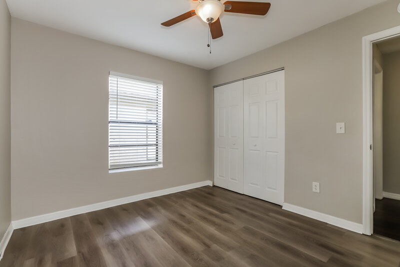 2,100/Mo, 1306 Keel Place Valrico, FL 33594 Bedroom View 2