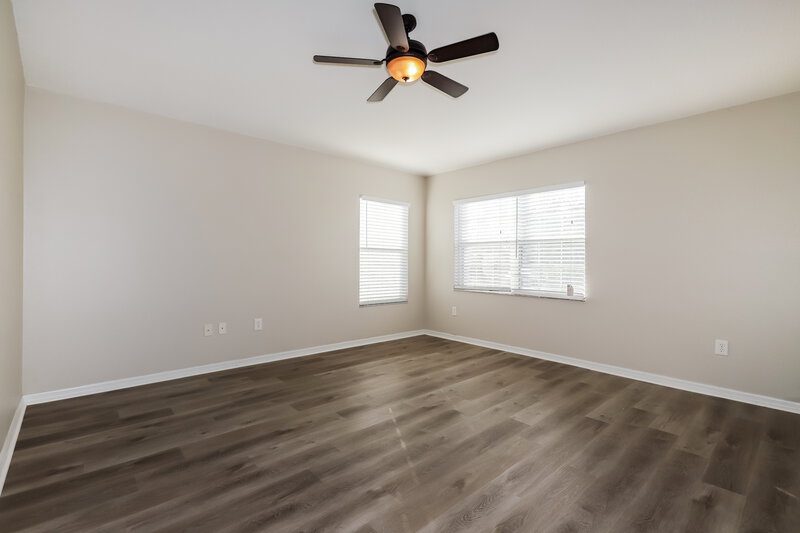 2,330/Mo, 417 Maple Pointe Dr Seffner, FL 33584 Den View