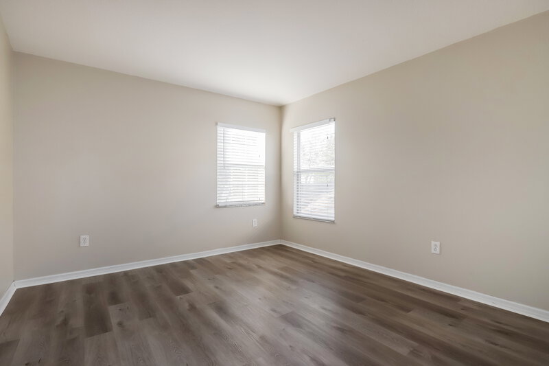 2,330/Mo, 417 Maple Pointe Dr Seffner, FL 33584 Bedroom View 2