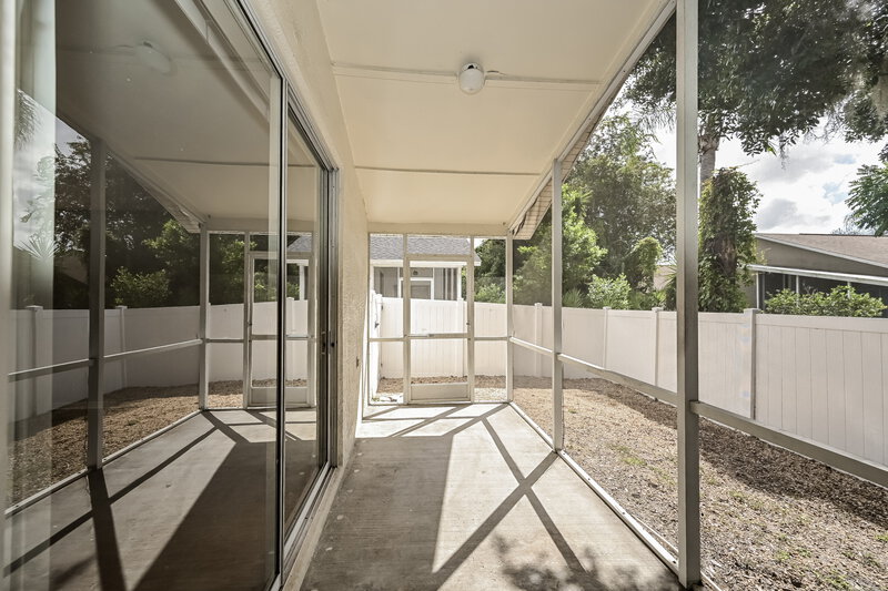 1,845/Mo, 11006 Kenmore Drive New Port Richey, FL 34654 Sun Room View