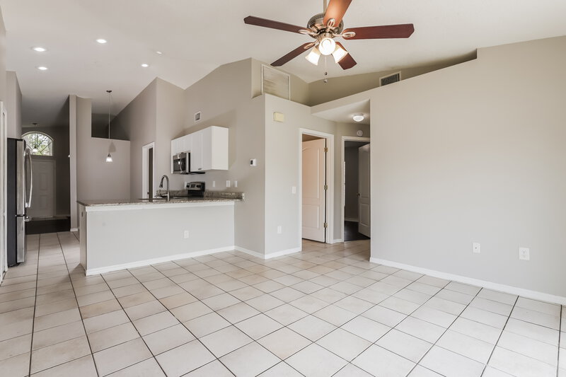 2,260/Mo, 411 Sonoma Drive Valrico, FL 33594 Misc View 5