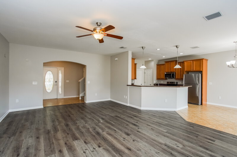 2,165/Mo, 10277 Newminster Loop Ruskin, FL 33573 Living Room View