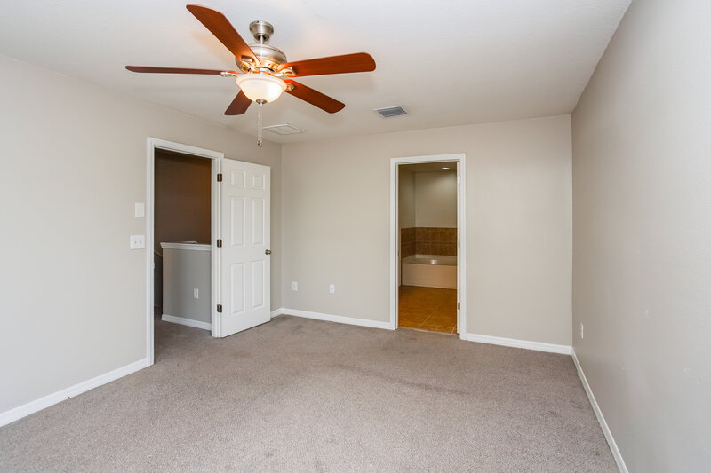 2,165/Mo, 10277 Newminster Loop Ruskin, FL 33573 Main Bedroom View 2