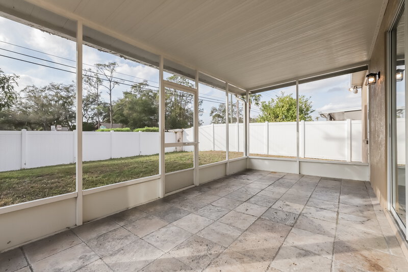 2,870/Mo, 1910 Fruitridge Street Brandon, FL 33510 Sun Room View