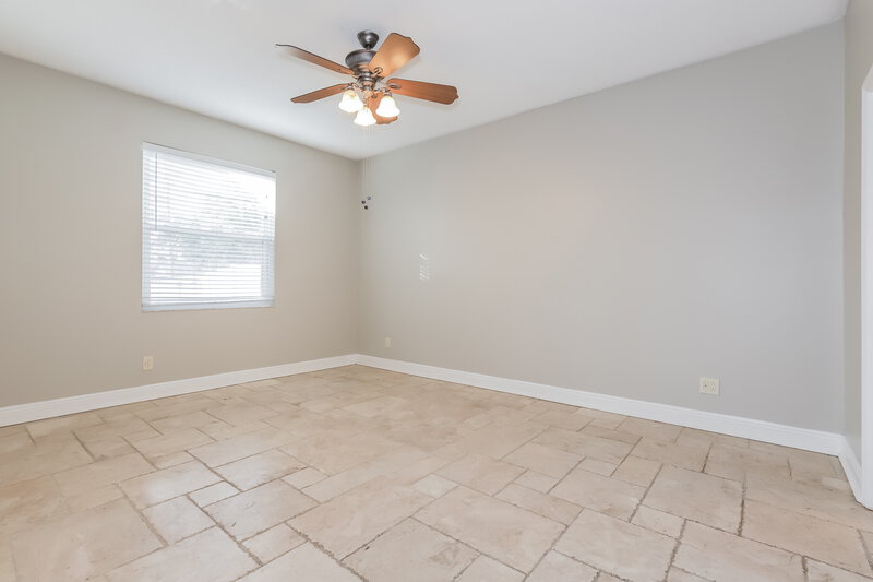 2,870/Mo, 1910 Fruitridge Street Brandon, FL 33510 Main Bedroom View