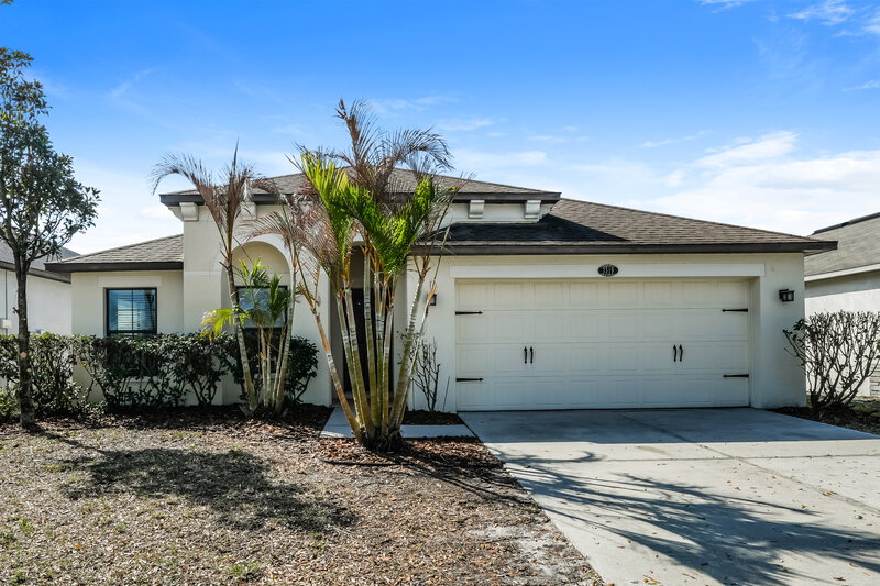 2,355/Mo, 7319 Tangle Bend Drive Gibsonton, FL 33534 External View