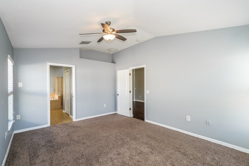 2,355/Mo, 7319 Tangle Bend Drive Gibsonton, FL 33534 Main Bedroom View 2