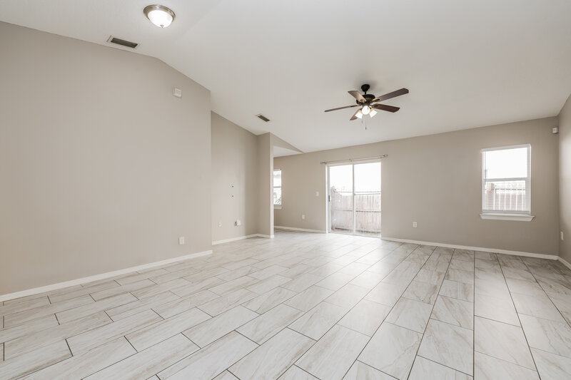 1,965/Mo, 1449 Mohrlake Dr Brandon, FL 33511 Living Room View 2