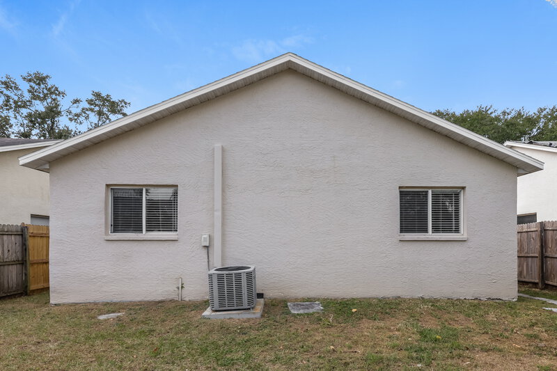 1,965/Mo, 1449 Mohrlake Dr Brandon, FL 33511 Rear View