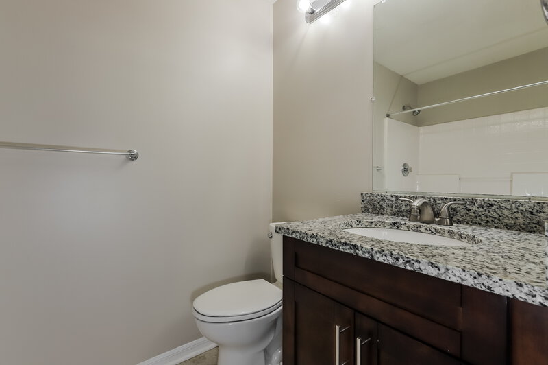 2,010/Mo, 1720 Mosaic Forest Drive Seffner, FL 33584 Bathroom View