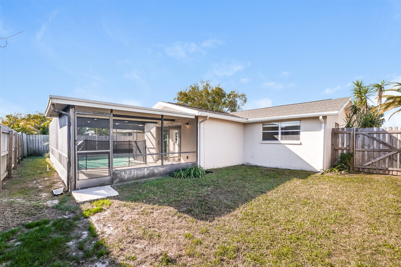 2,130/Mo, 4308 Chipmunk Drive New Port Richey, FL 34653 Rear View