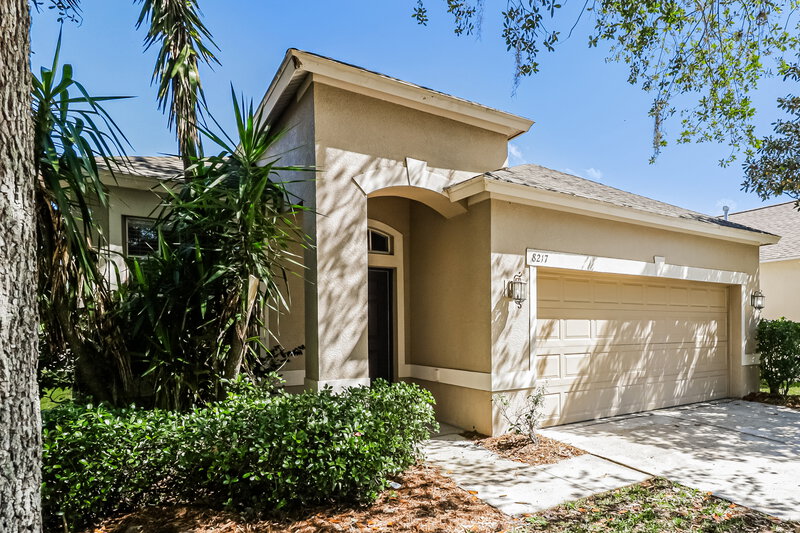 2,285/Mo, 8217 Crescent Moon Drive New Port Richey, FL 34655 Front View