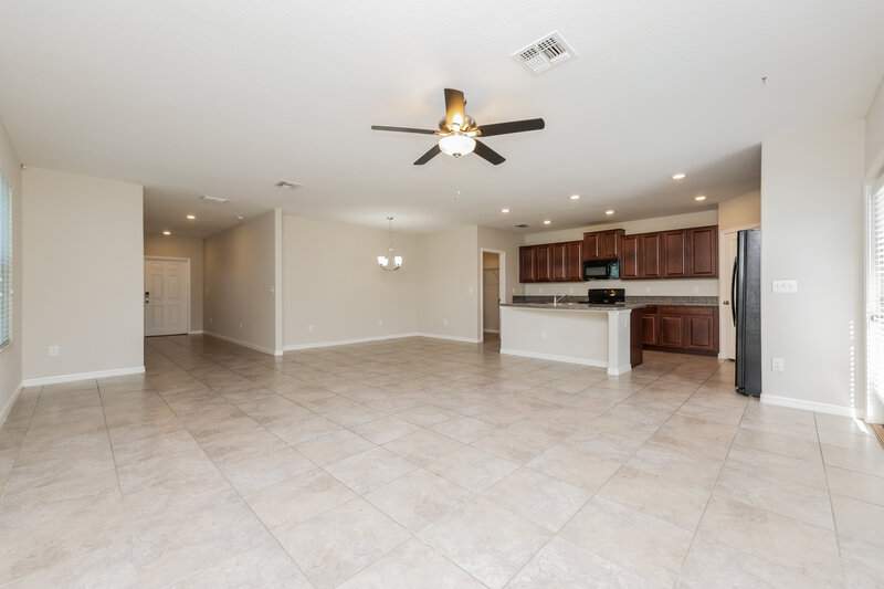 2,350/Mo, 13903 Arbor Pines Dr Riverview, FL 33579 Living Room View