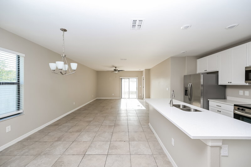 2,510/Mo, 14802 Diamond View Pl Wimauma, FL 33598 Dining Room View 2