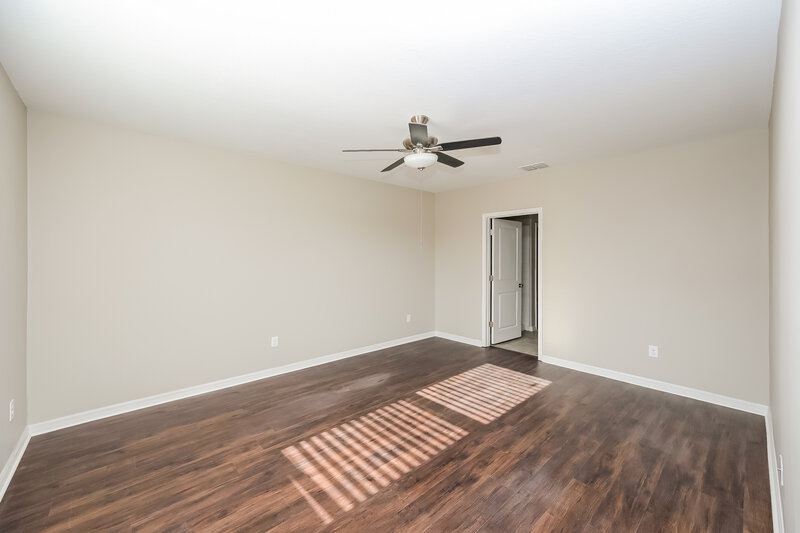 2,510/Mo, 14802 Diamond View Pl Wimauma, FL 33598 Main Bedroom View