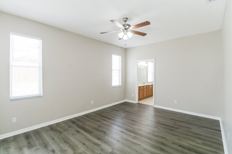 2,395/Mo, 18216 Brookpark Drive Tampa, FL 33647 Main Bedroom View