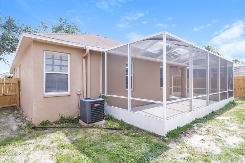 2,395/Mo, 18216 Brookpark Drive Tampa, FL 33647 Rear View