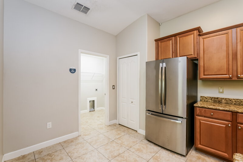 1,930/Mo, 12546 Jillian Circle Hudson, FL 34669 Kitchen View 3