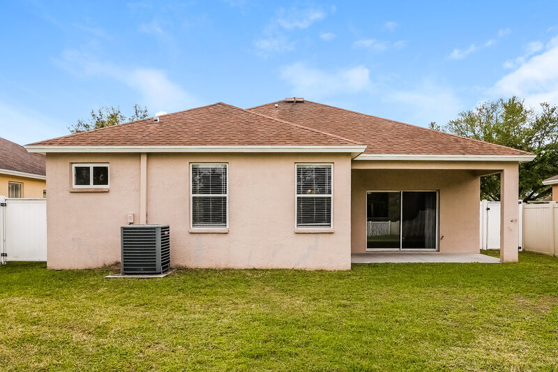 2,065/Mo, 18815 Narimore Drive Land O Lakes, FL 34638 Rear View