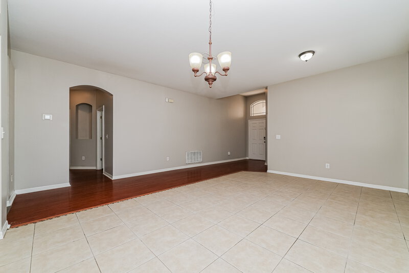 2,270/Mo, 17345 Bumblebee Pass Land O Lakes, FL 34638 Living Room View
