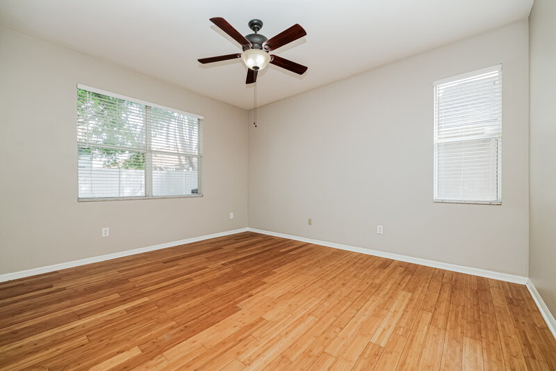 2,270/Mo, 17345 Bumblebee Pass Land O Lakes, FL 34638 Main Bedroom View