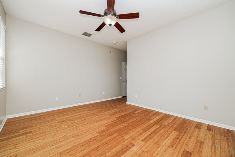 2,270/Mo, 17345 Bumblebee Pass Land O Lakes, FL 34638 Main Bedroom View 2