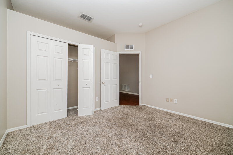 2,270/Mo, 17345 Bumblebee Pass Land O Lakes, FL 34638 Bedroom View