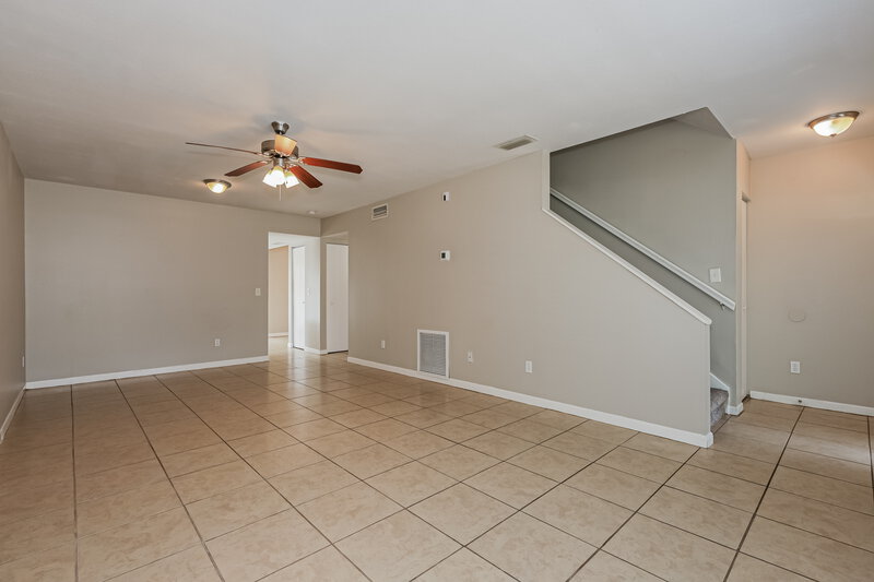 2,220/Mo, 16314 Caliente Place Tampa, FL 33624 Living Room View 2