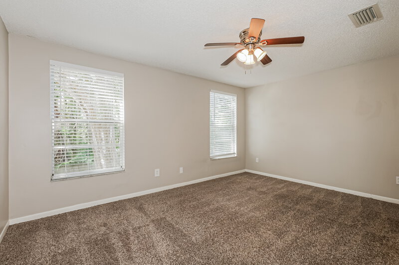 2,220/Mo, 16314 Caliente Place Tampa, FL 33624 Main Bedroom View