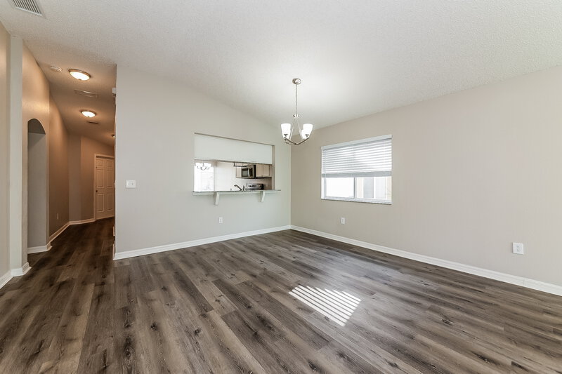 1,950/Mo, 11751 Lynmoor Drive Riverview, FL 33579 Dining Room View 2