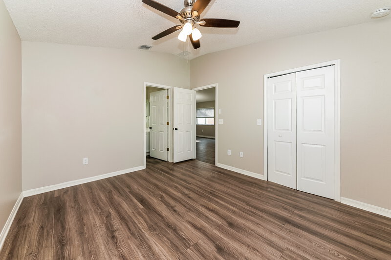 1,950/Mo, 11751 Lynmoor Drive Riverview, FL 33579 Main Bedroom View 2