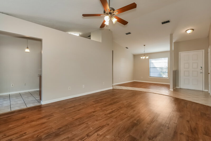 2,080/Mo, 1012 Cameo Crest Lane Valrico, FL 33596 Living Room View 2