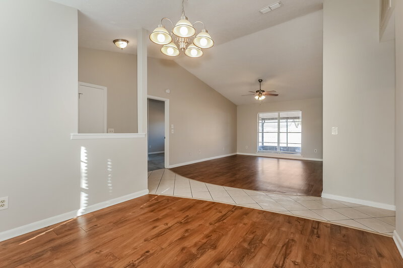 2,080/Mo, 1012 Cameo Crest Lane Valrico, FL 33596 Dining Room View