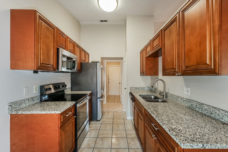 2,080/Mo, 1012 Cameo Crest Lane Valrico, FL 33596 Kitchen View